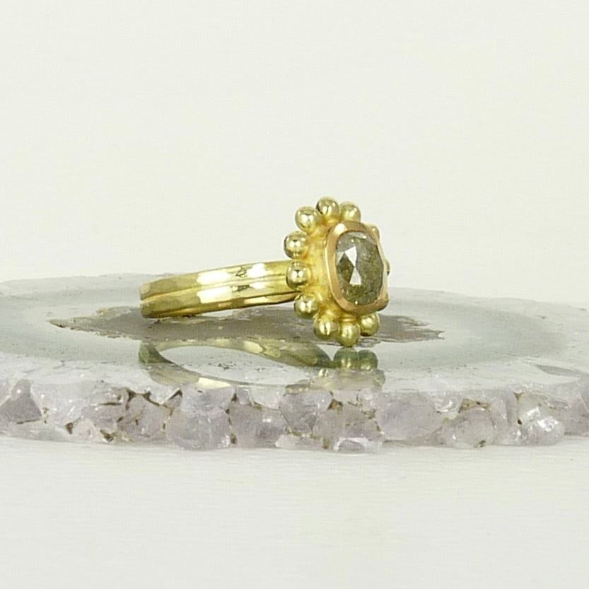 Grey Yellow Diamond Courtesan ring