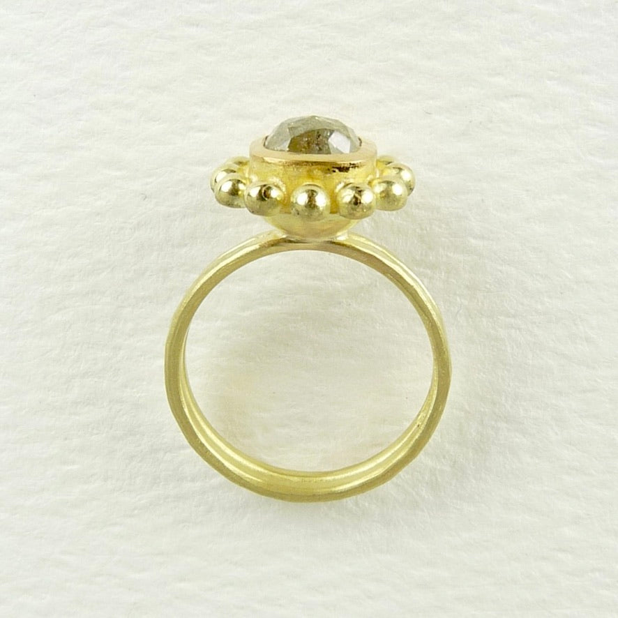 Grey Yellow Diamond Courtesan ring