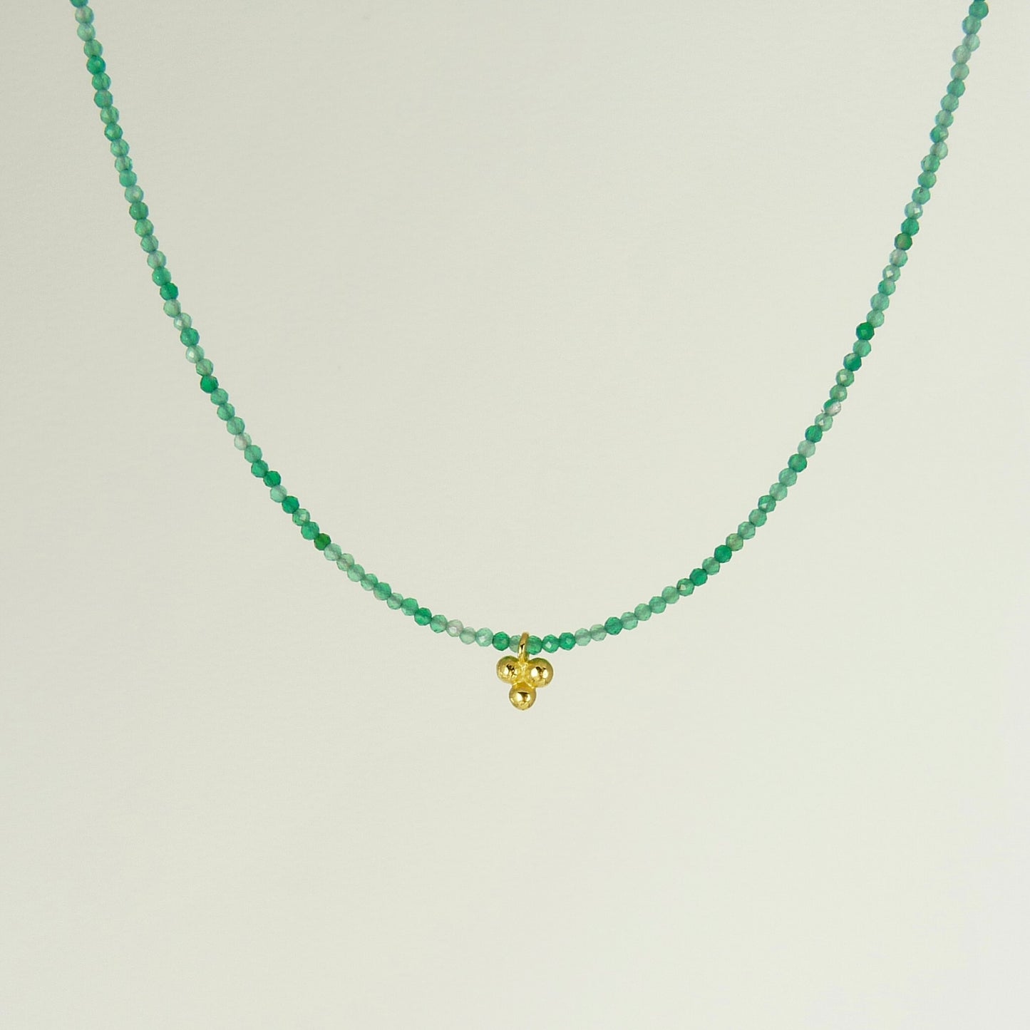 Granule Charm Green Onyx Bead Necklace