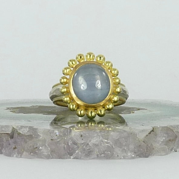 Star Sapphire Courtesan Ring