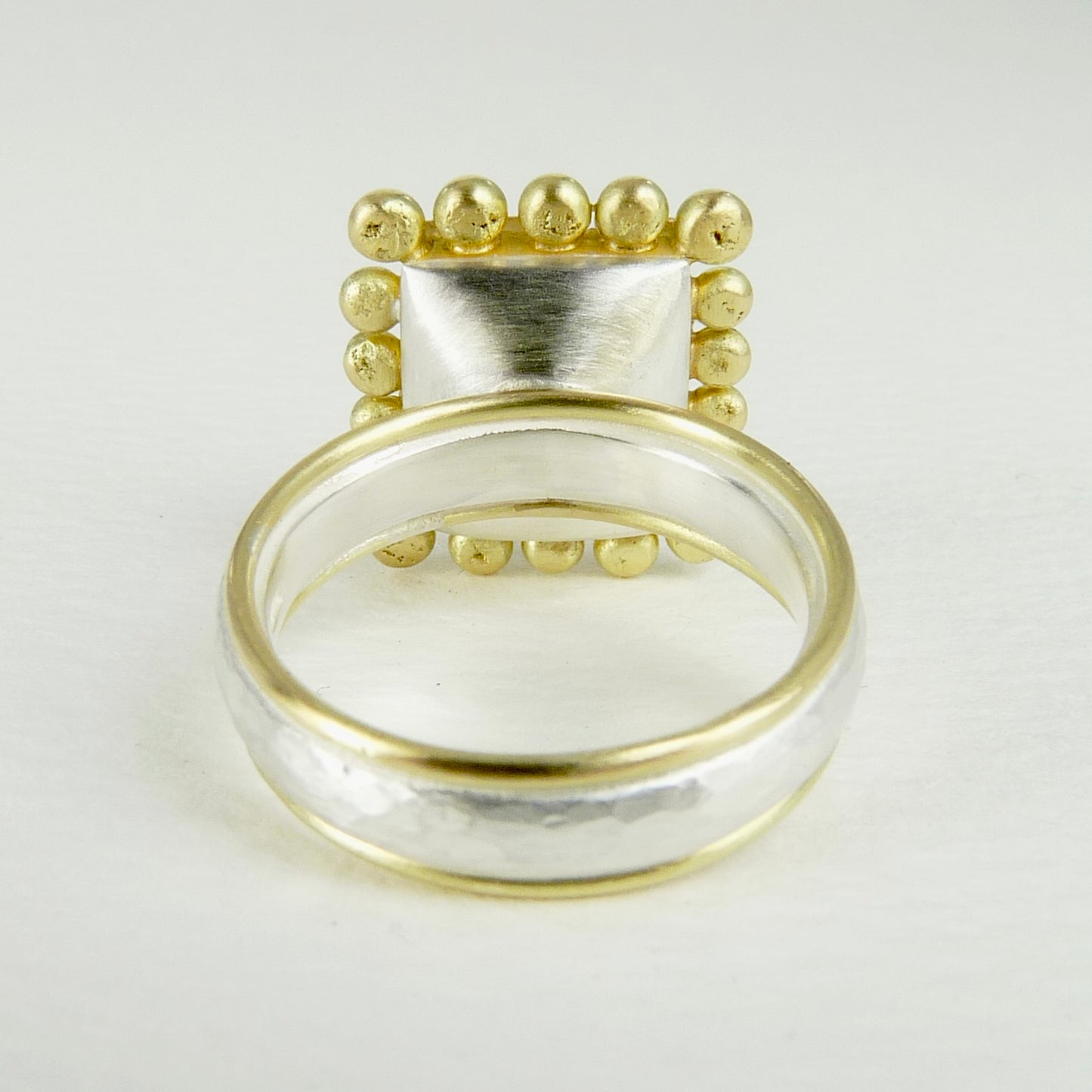 Green Tourmaline Courtesan Ring