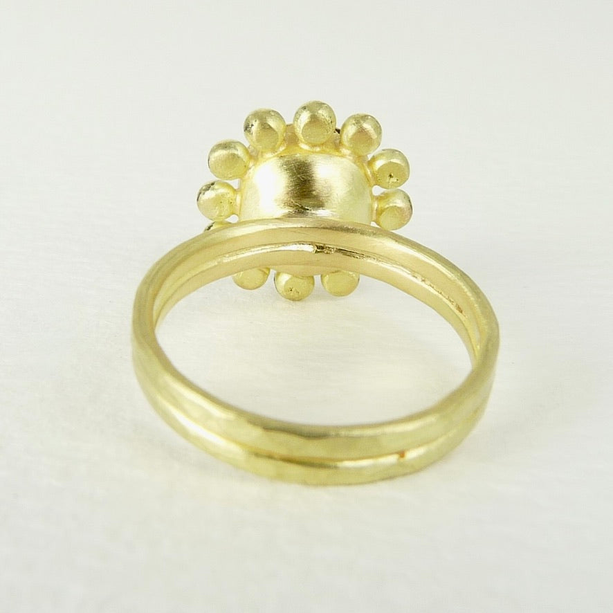 Grey Yellow Diamond Courtesan ring