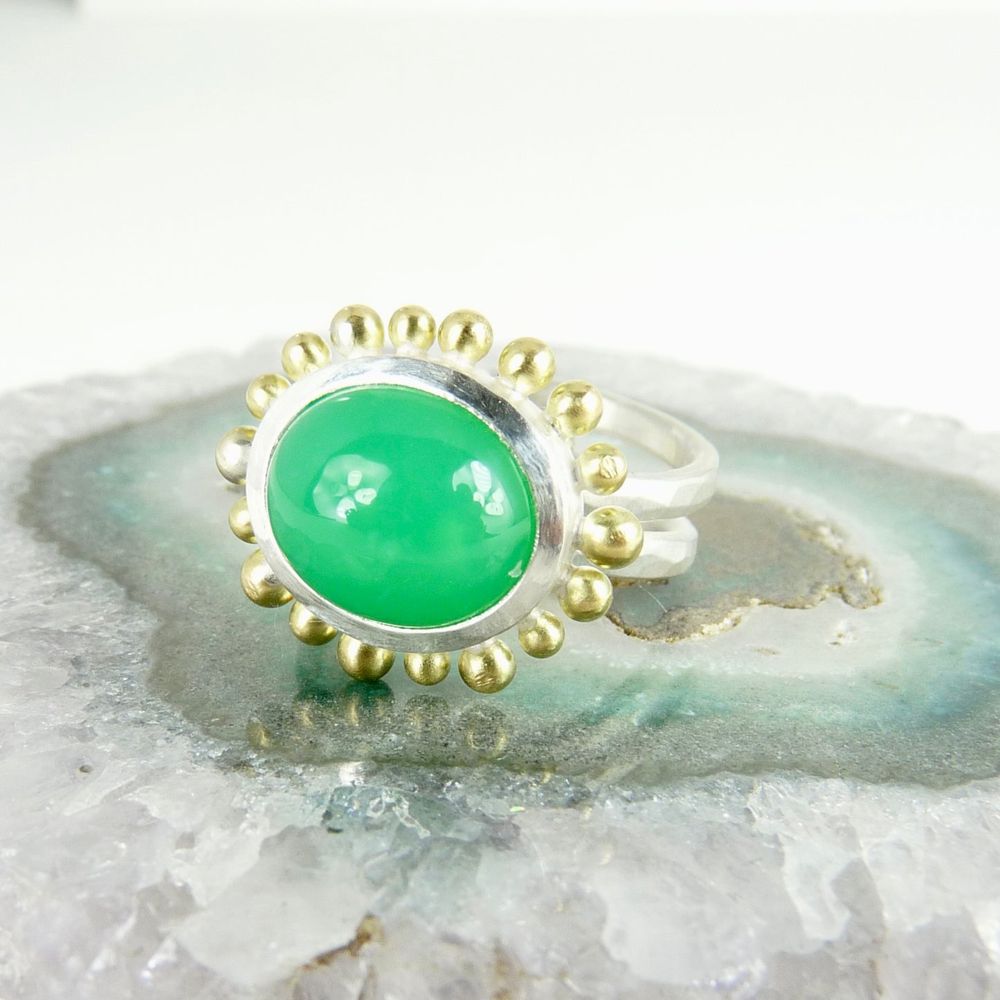 cabochon chrysoprase courtesan ring