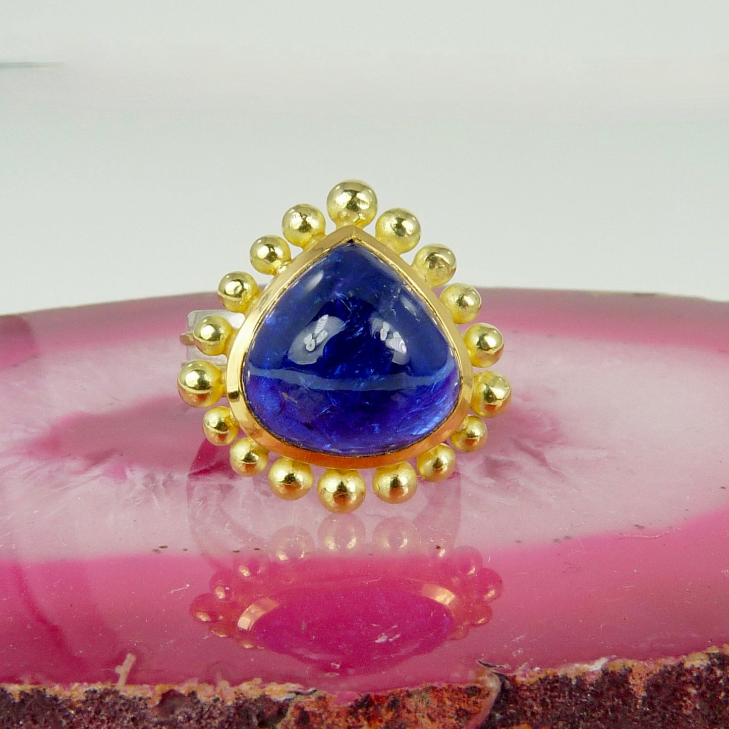 Tanzanite Courtesan Ring