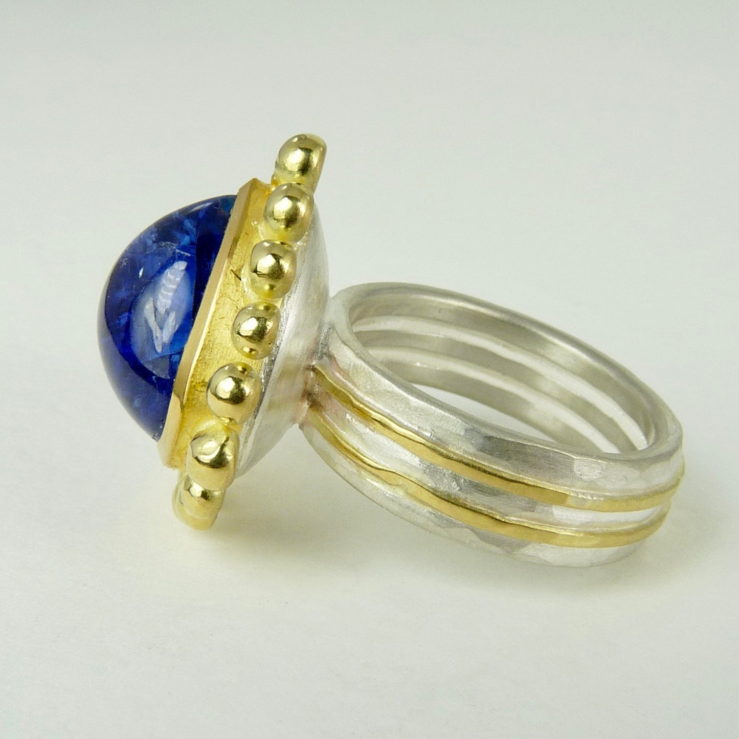 Tanzanite Courtesan Ring