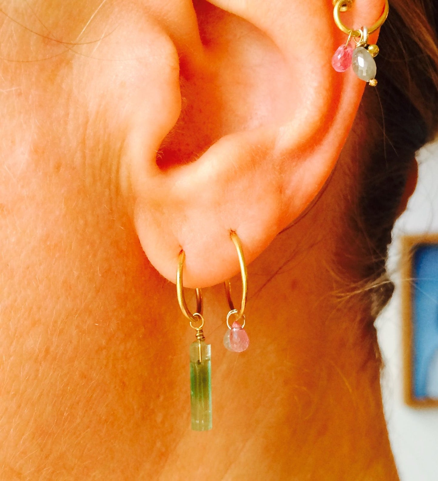 18ct Gold hoop earring with small gemstone bead