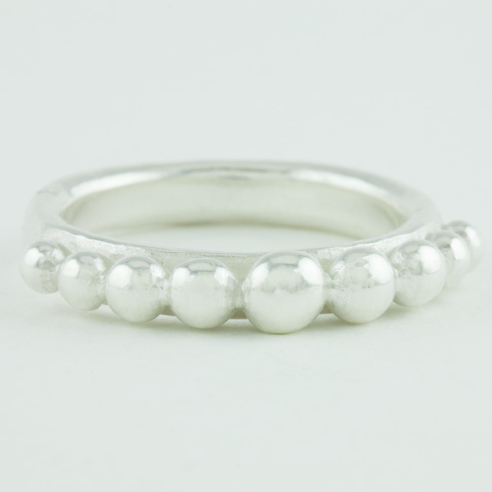 Chunky Graduation Granulation Ring