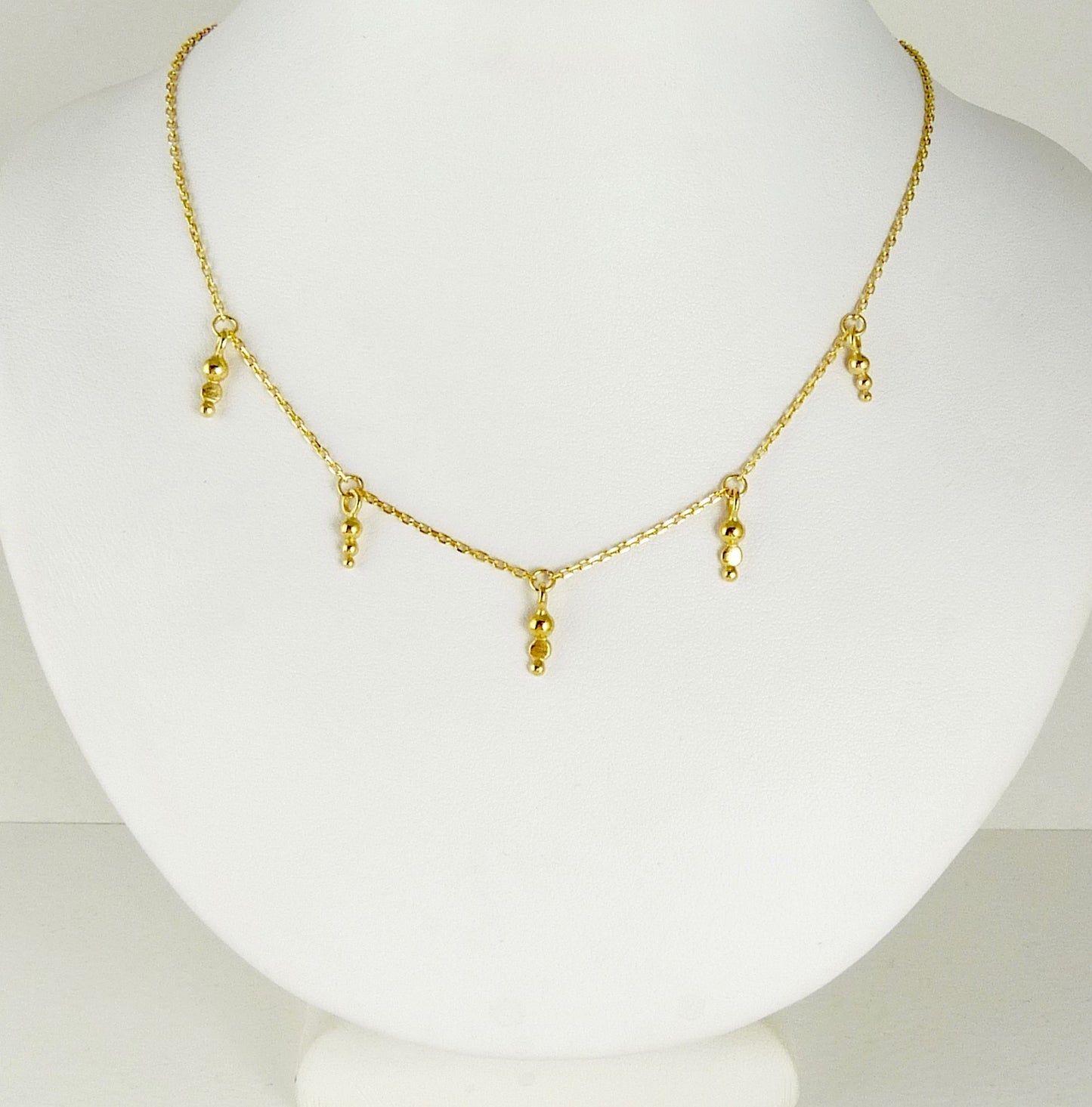 Leilah Dotted Delicate Granulation Necklace