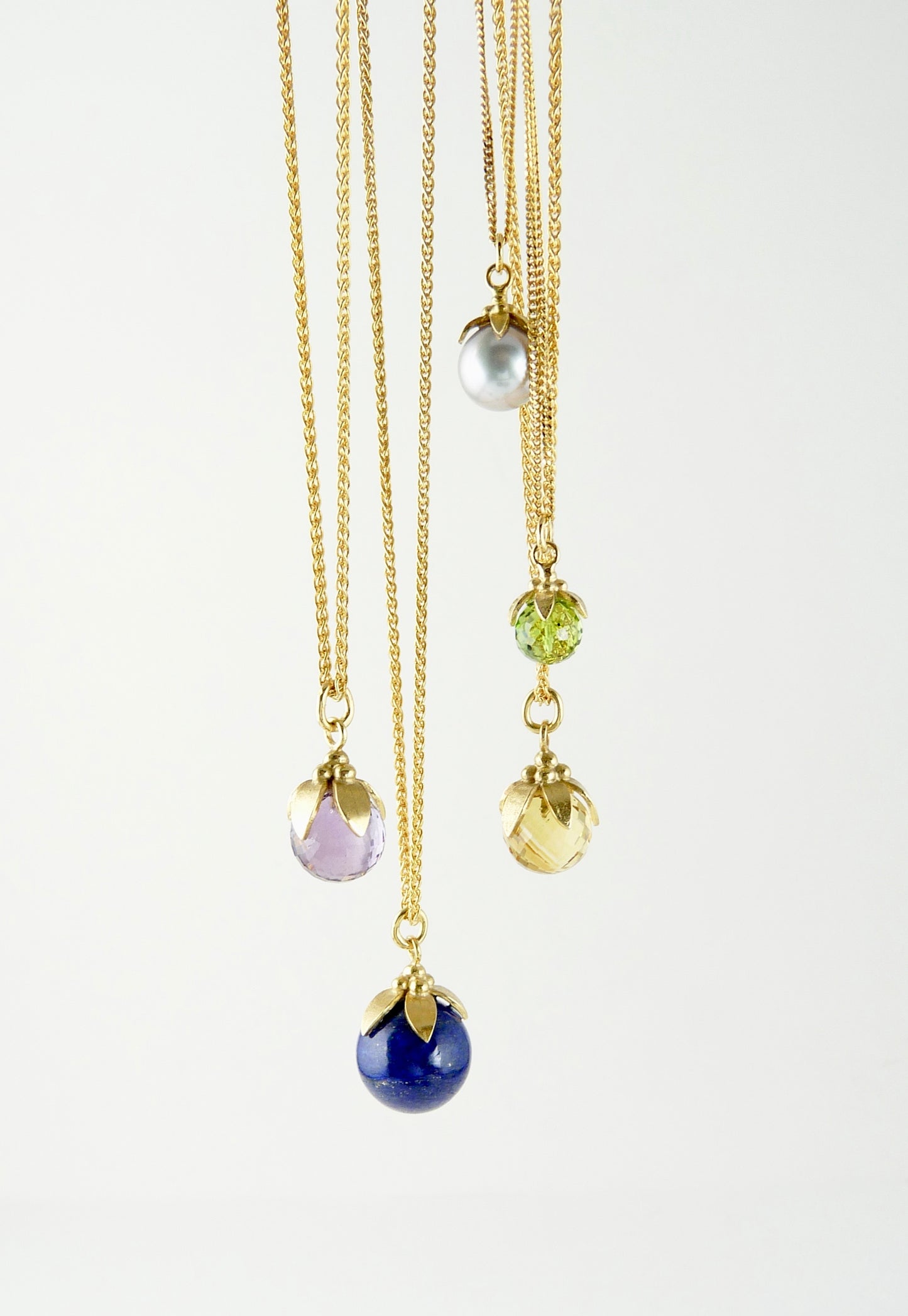 Anaïs Lapis Lazuli Necklace