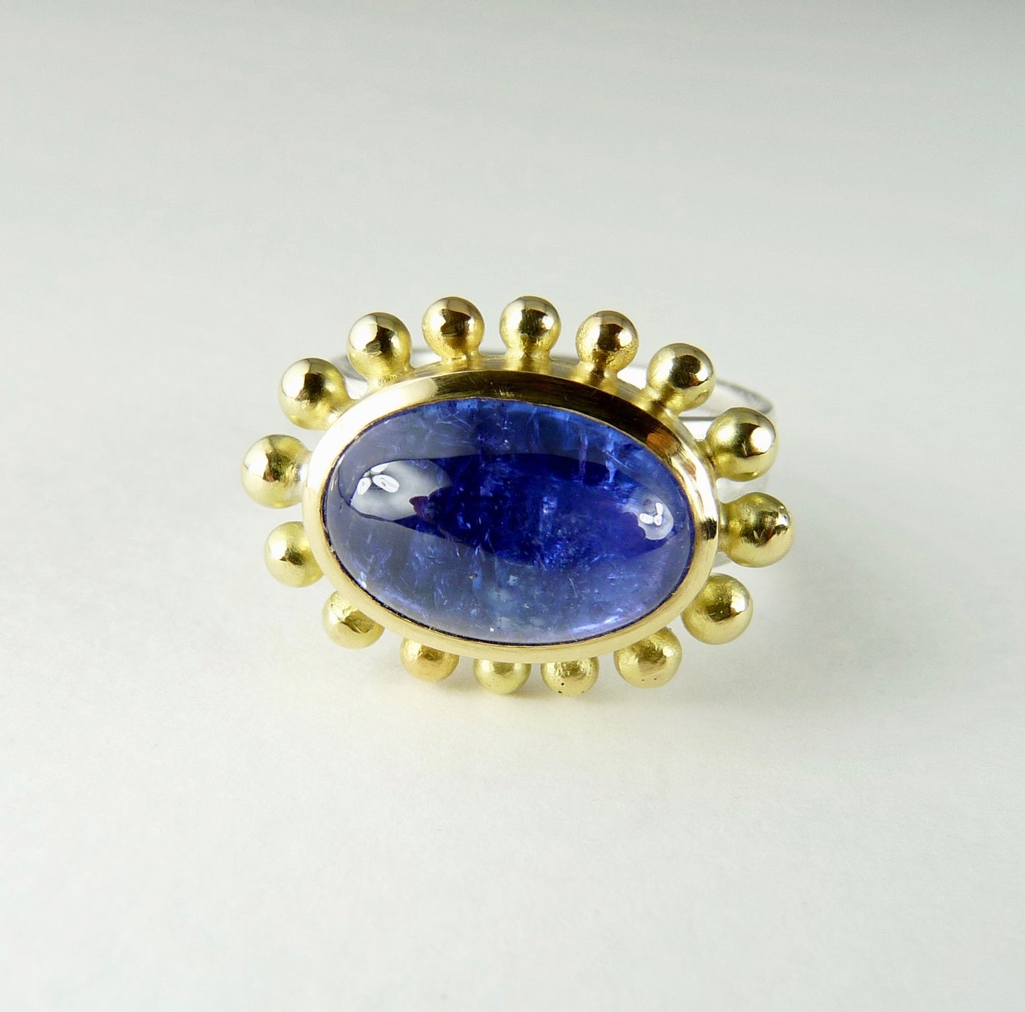 Large Cabochon Tanzanite Courtesan Ring