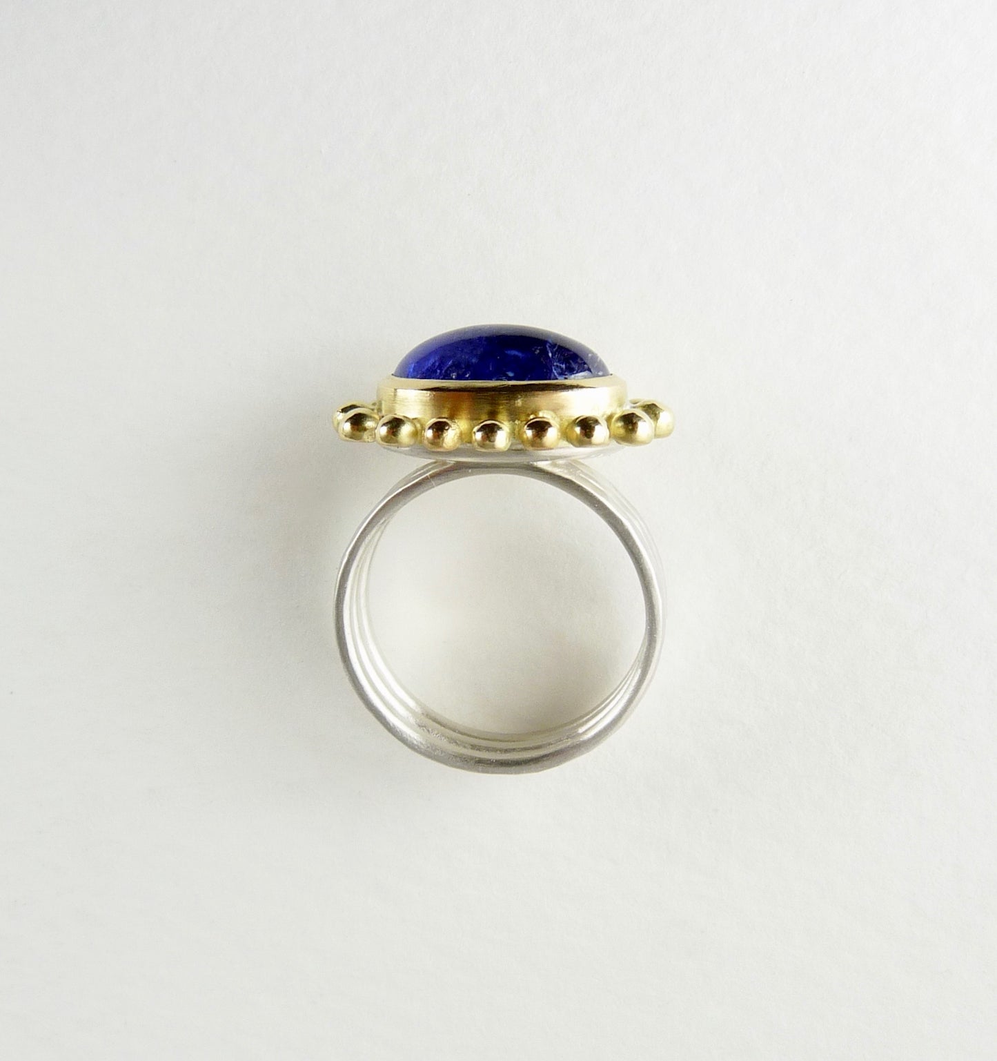 Large Cabochon Tanzanite Courtesan Ring