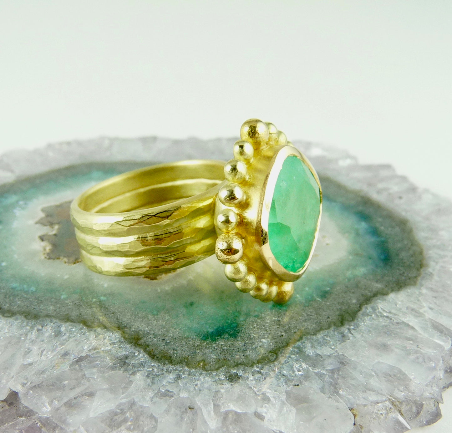Columbian Emerald Courtesan Ring