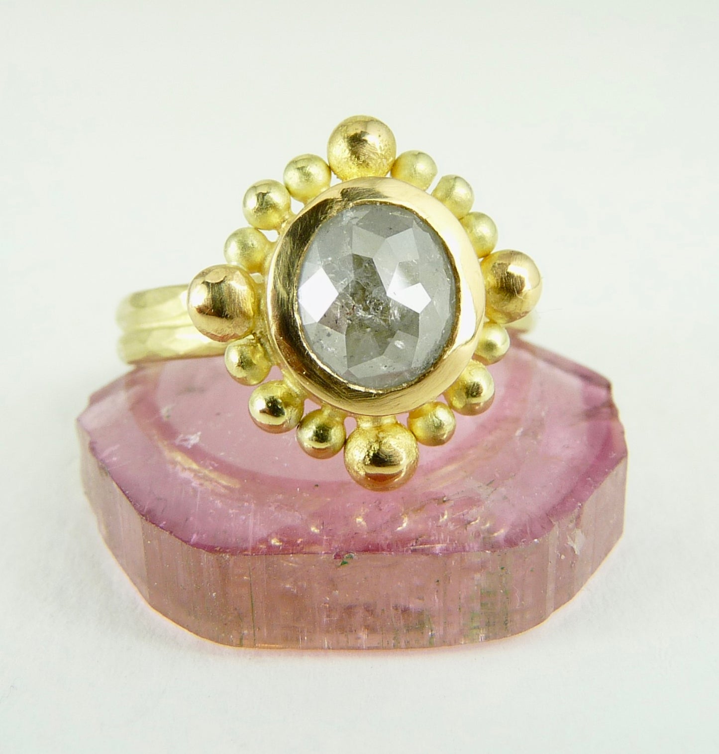 18ct & 22ct Ice Diamond Courtesan Ring
