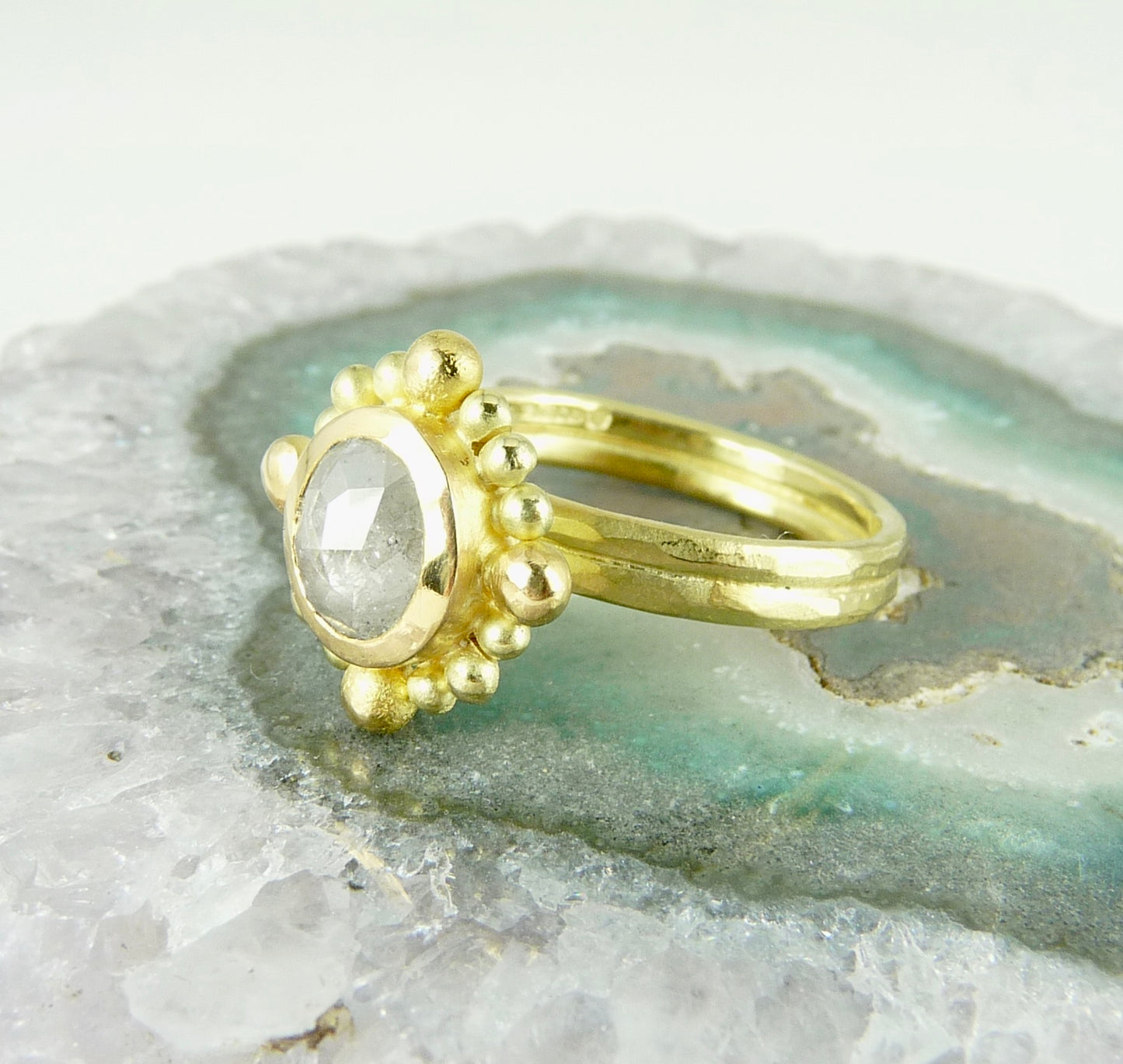 18ct & 22ct Ice Diamond Courtesan Ring