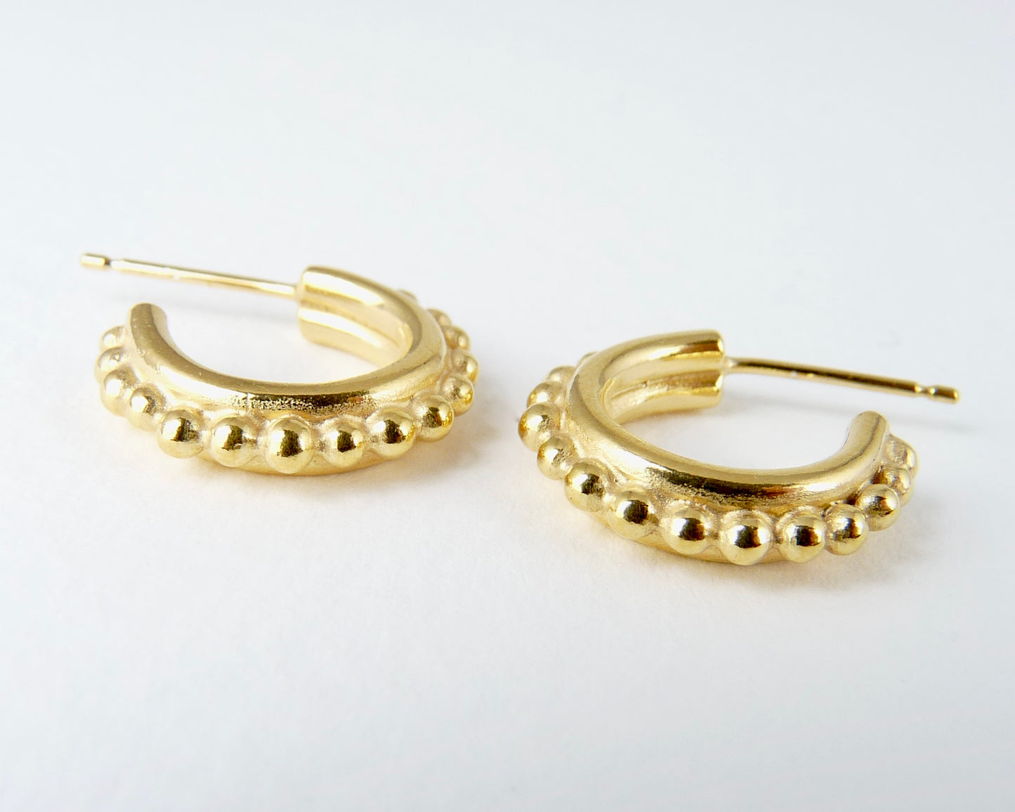 Abida Small Hoop Earrings