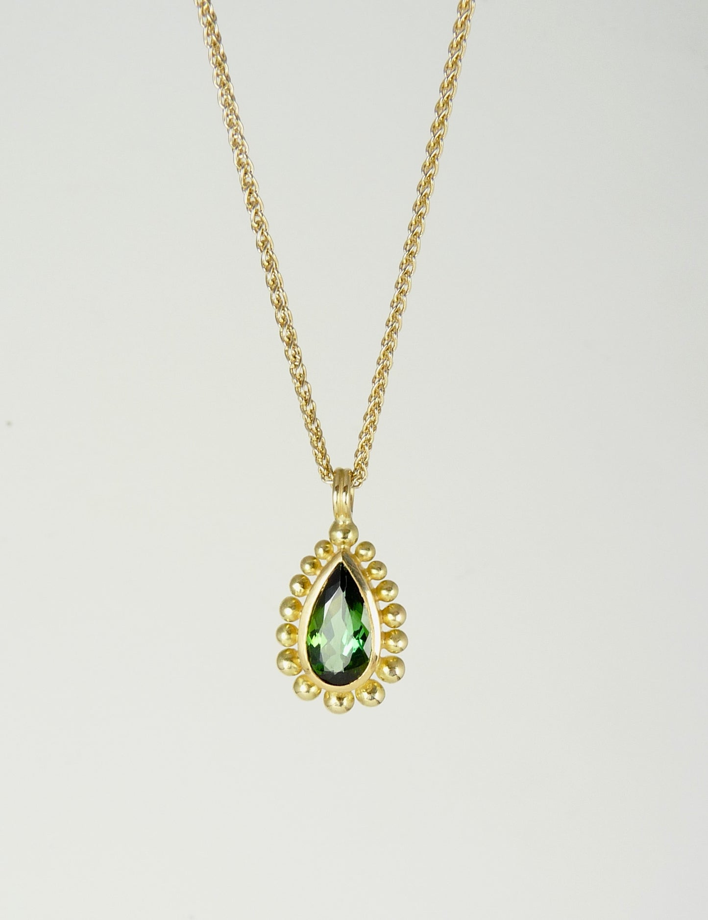 Green Tourmaline Courtesan Necklace