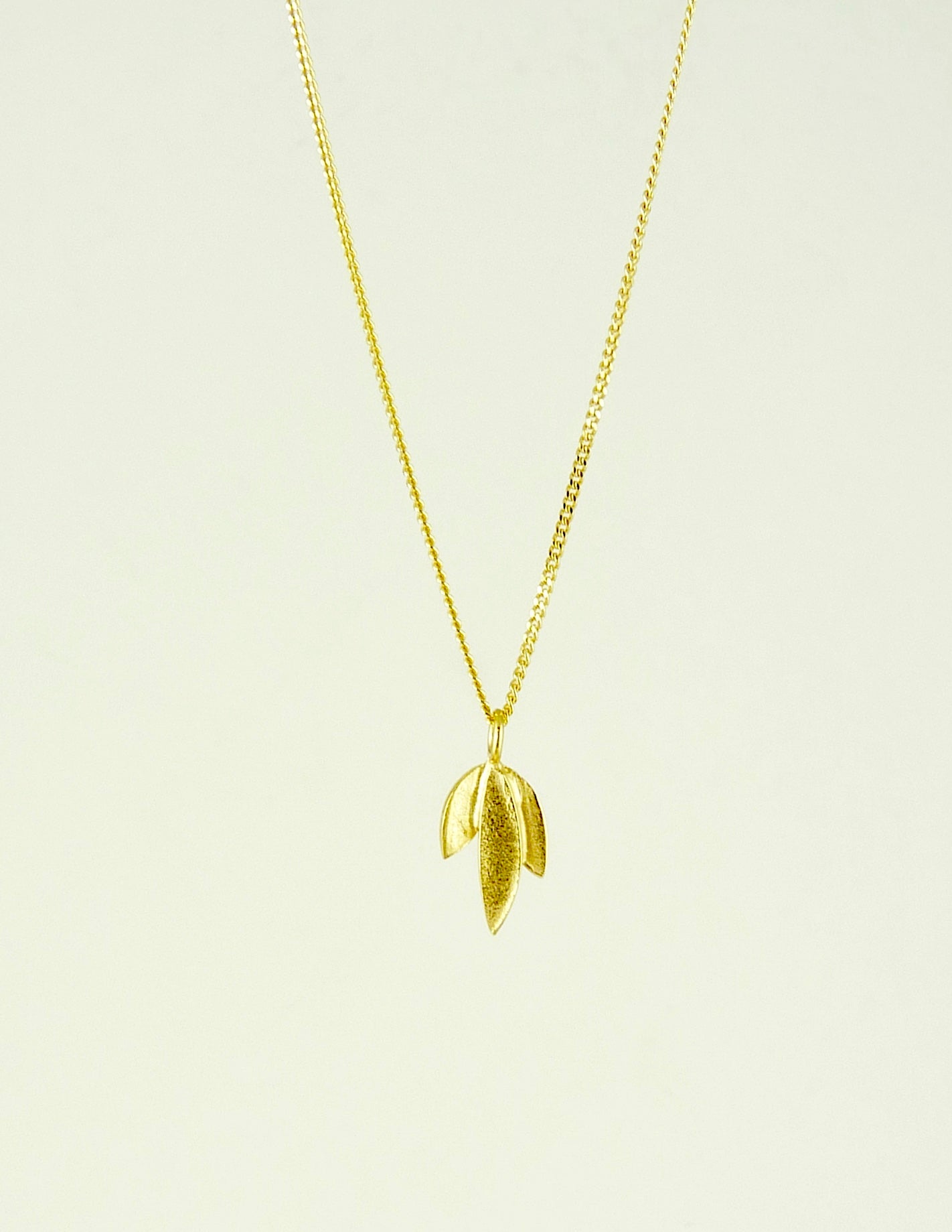 Martha Flower necklace