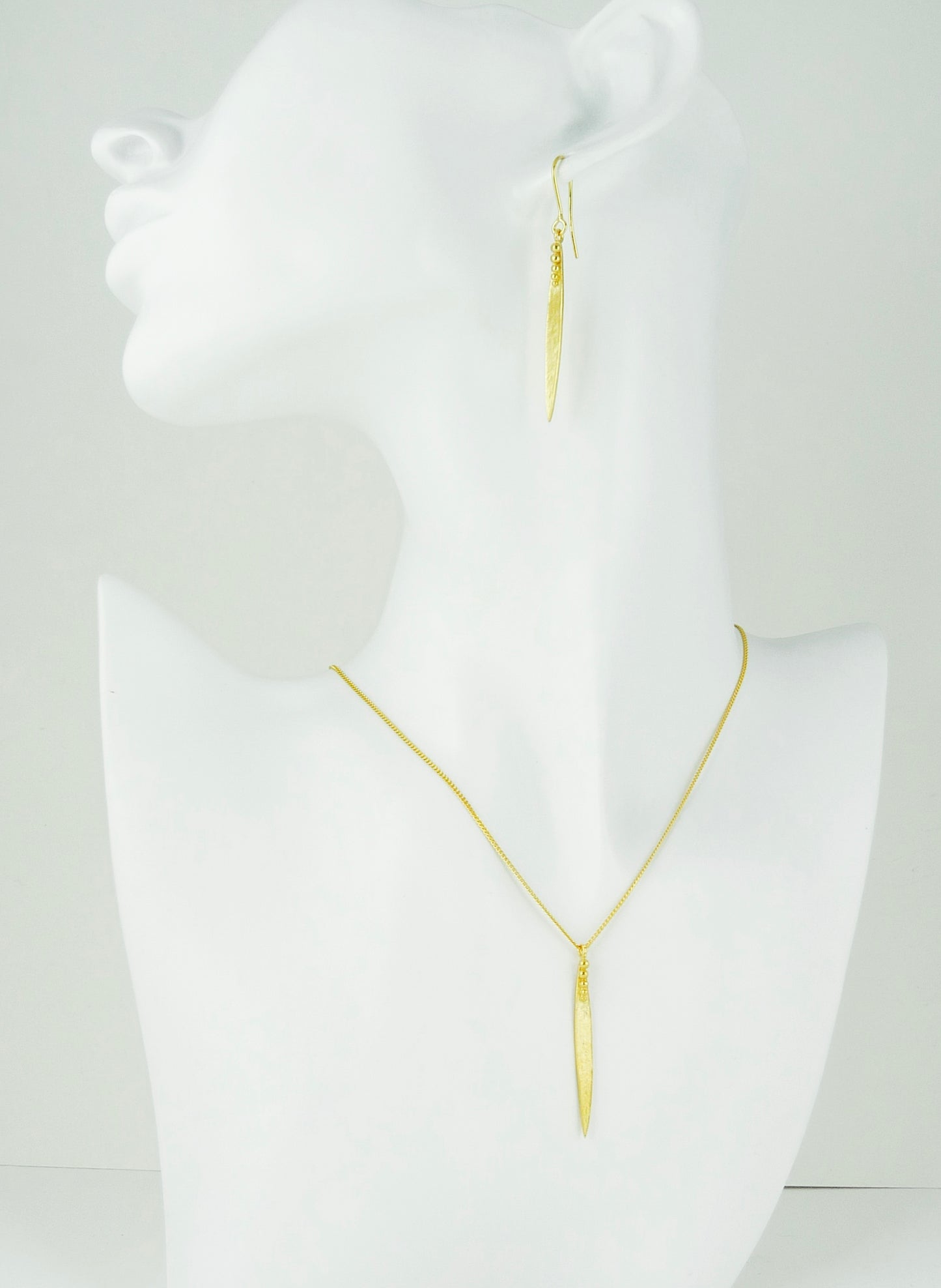 Medium Madeleine Leaf Earrings With Hook Top