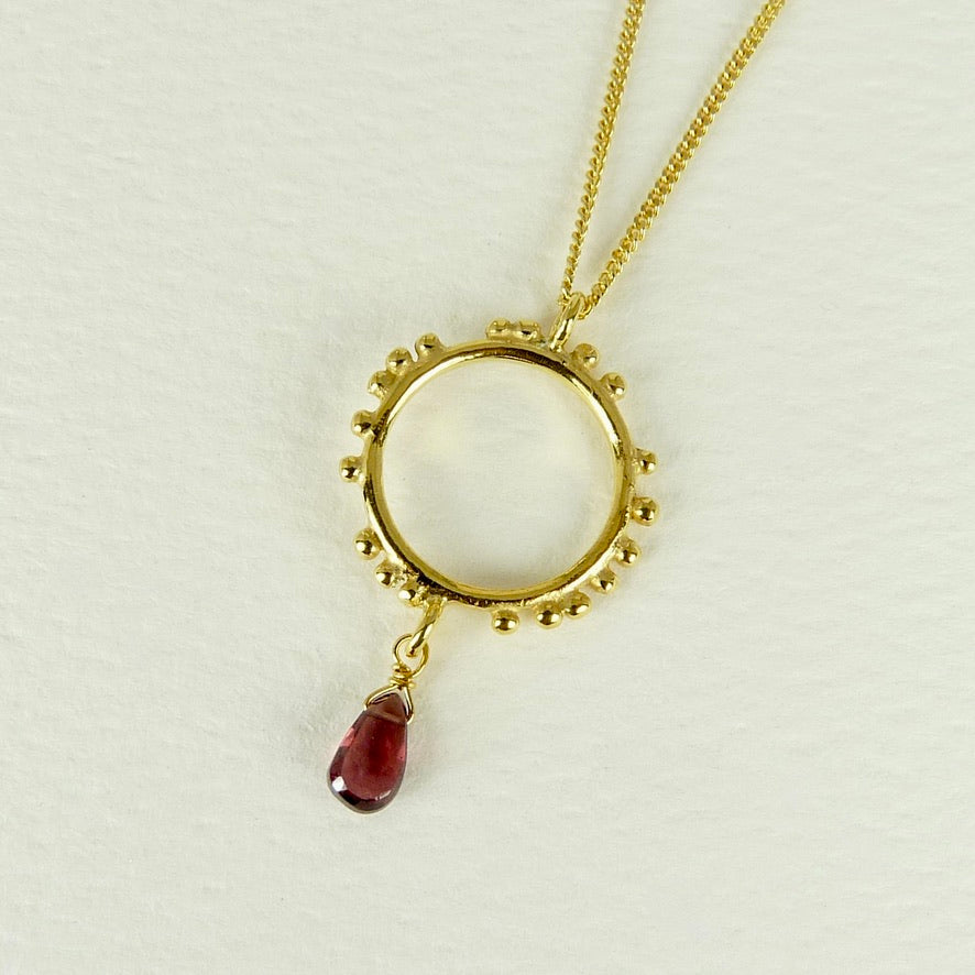 Small Granulation Circle Gemstone Necklace