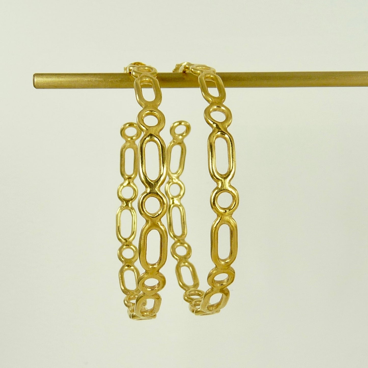 Large Zee Hoops