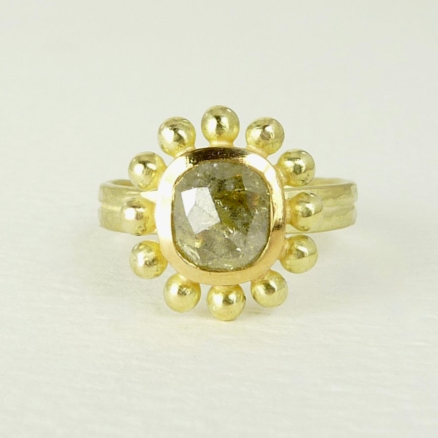 Grey Yellow Diamond Courtesan ring
