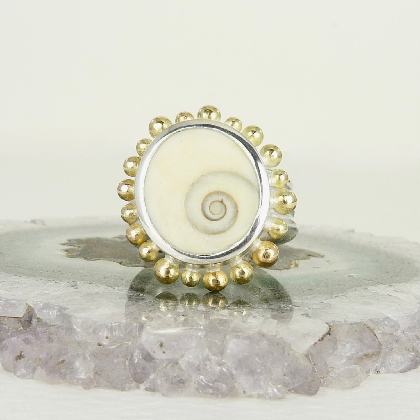 Operculum Shell Courtesan Ring, Silver and Gold