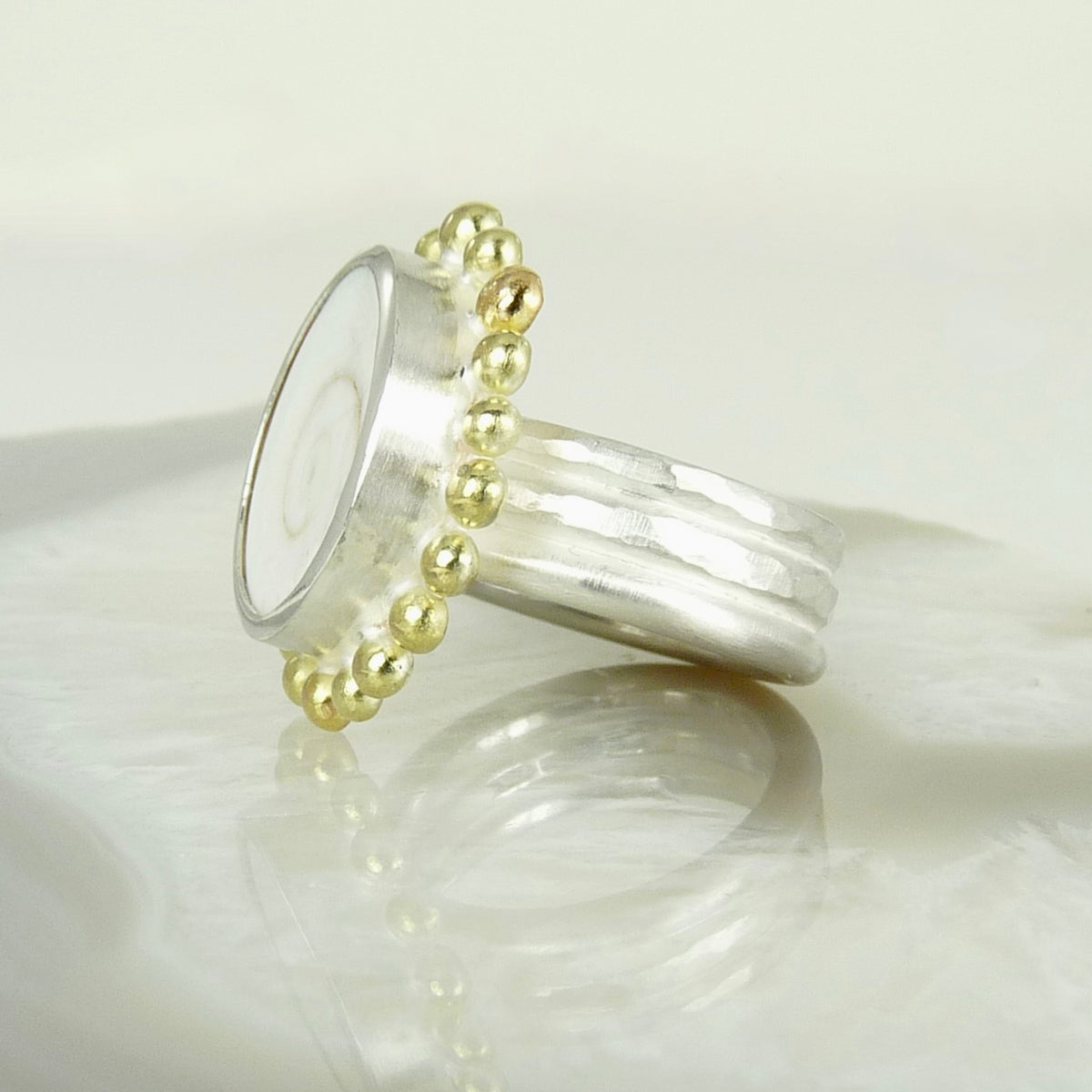 Operculum Shell Courtesan Ring, Silver and Gold