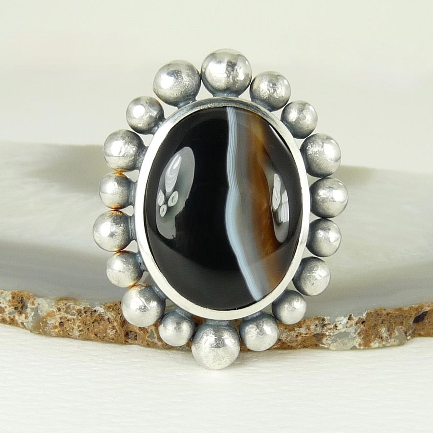 Band Agate Giant Courtesan Ring