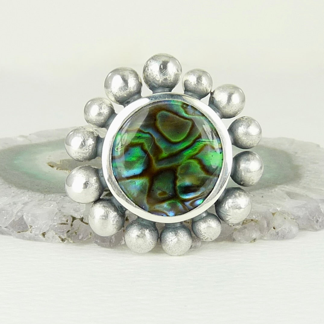 Giant Courtesan Ring With Abalone Shell