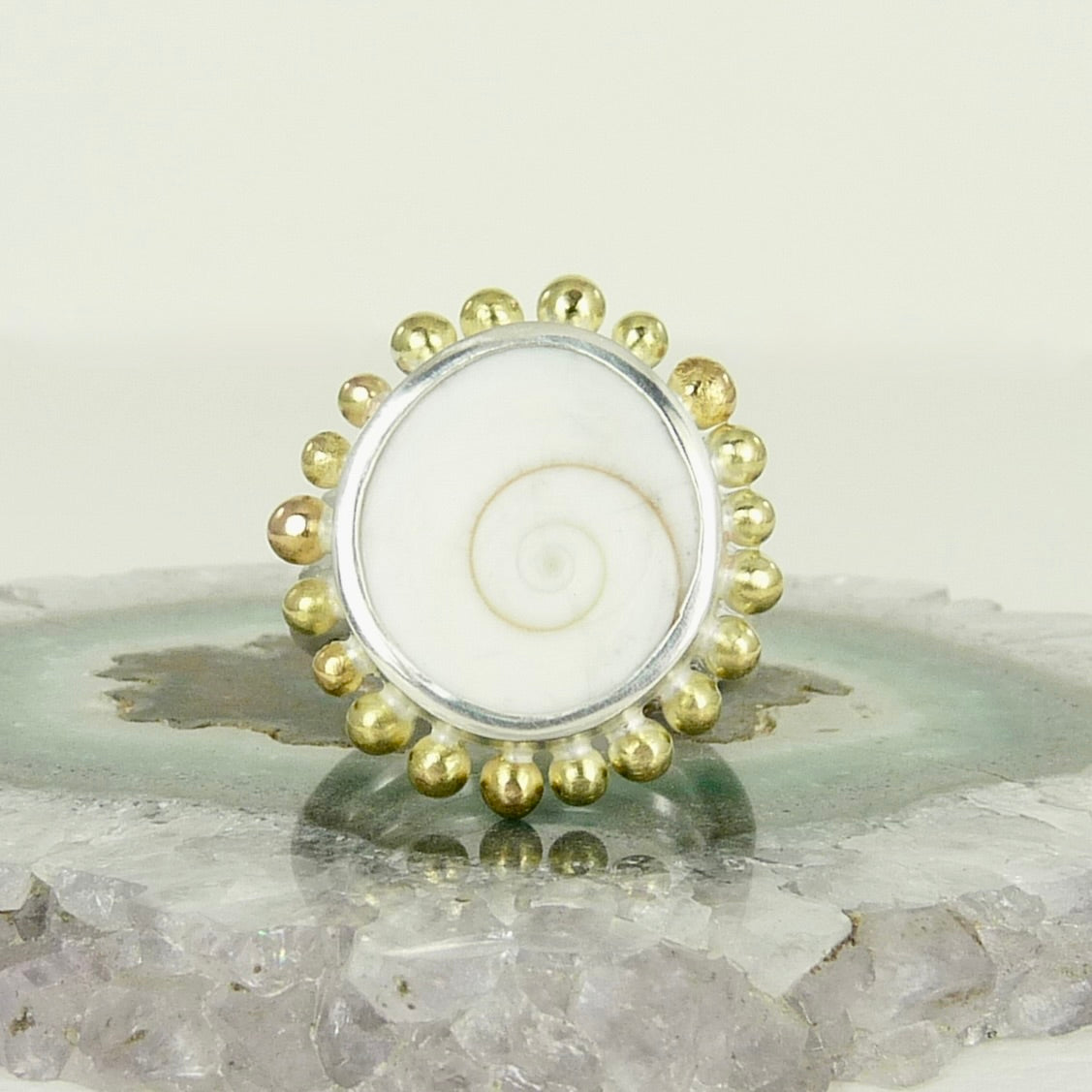 Operculum Shell Courtesan Ring, Silver and Gold