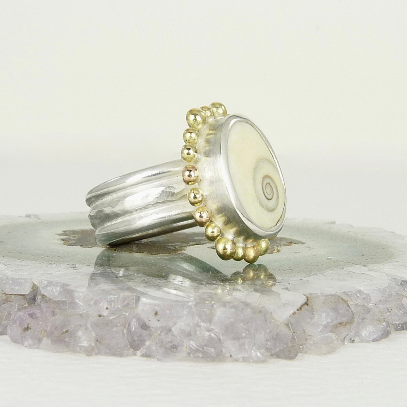 Operculum Shell Courtesan Ring, Silver and Gold