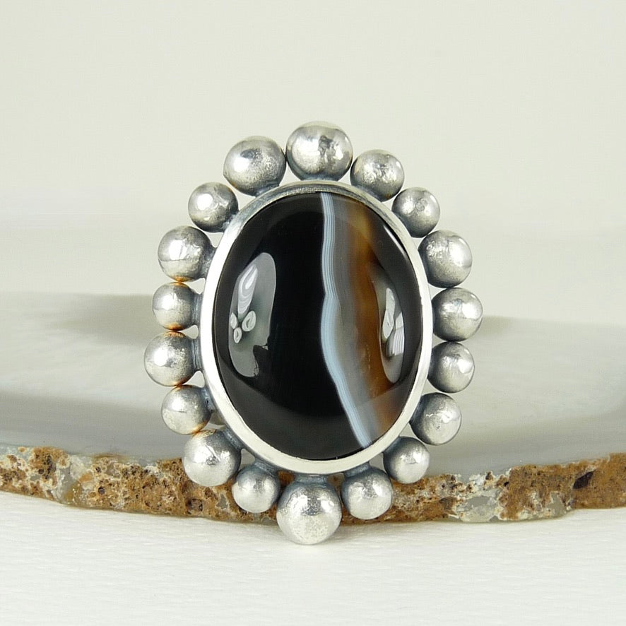 Band Agate Giant Courtesan Ring
