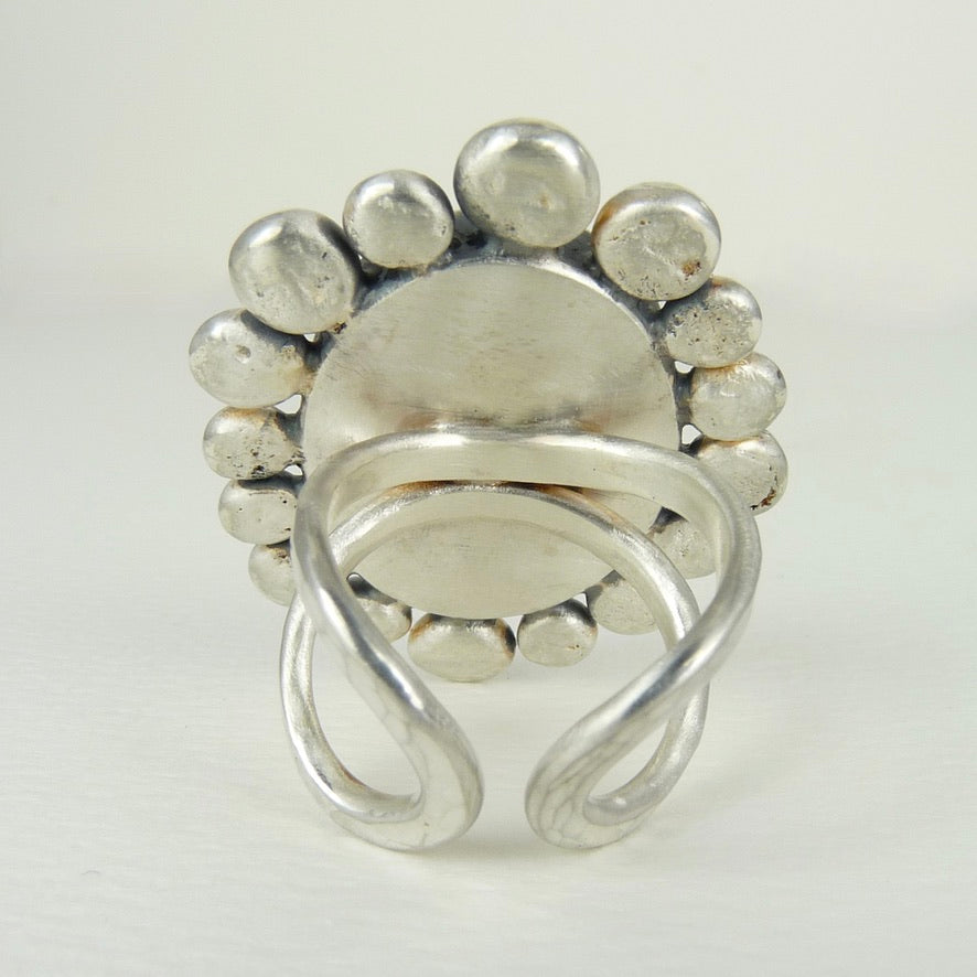 Chevron Agate Giant Courtesan Ring