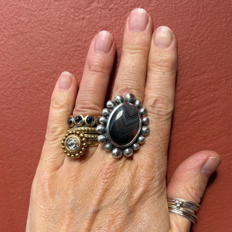 Chevron Agate Giant Courtesan Ring