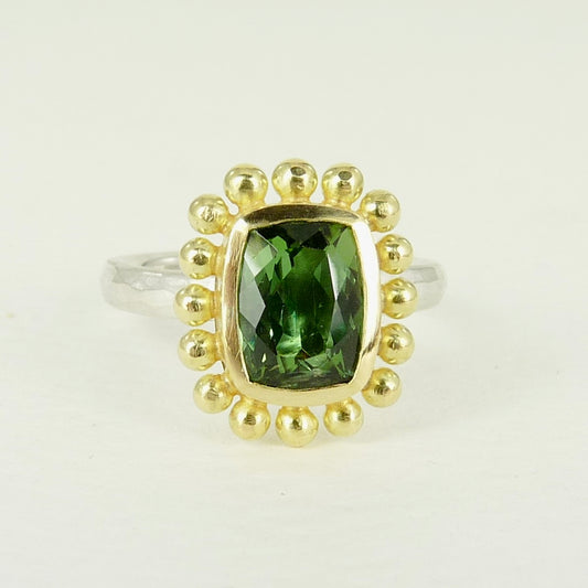 Green Tourmaline Courtesan Ring
