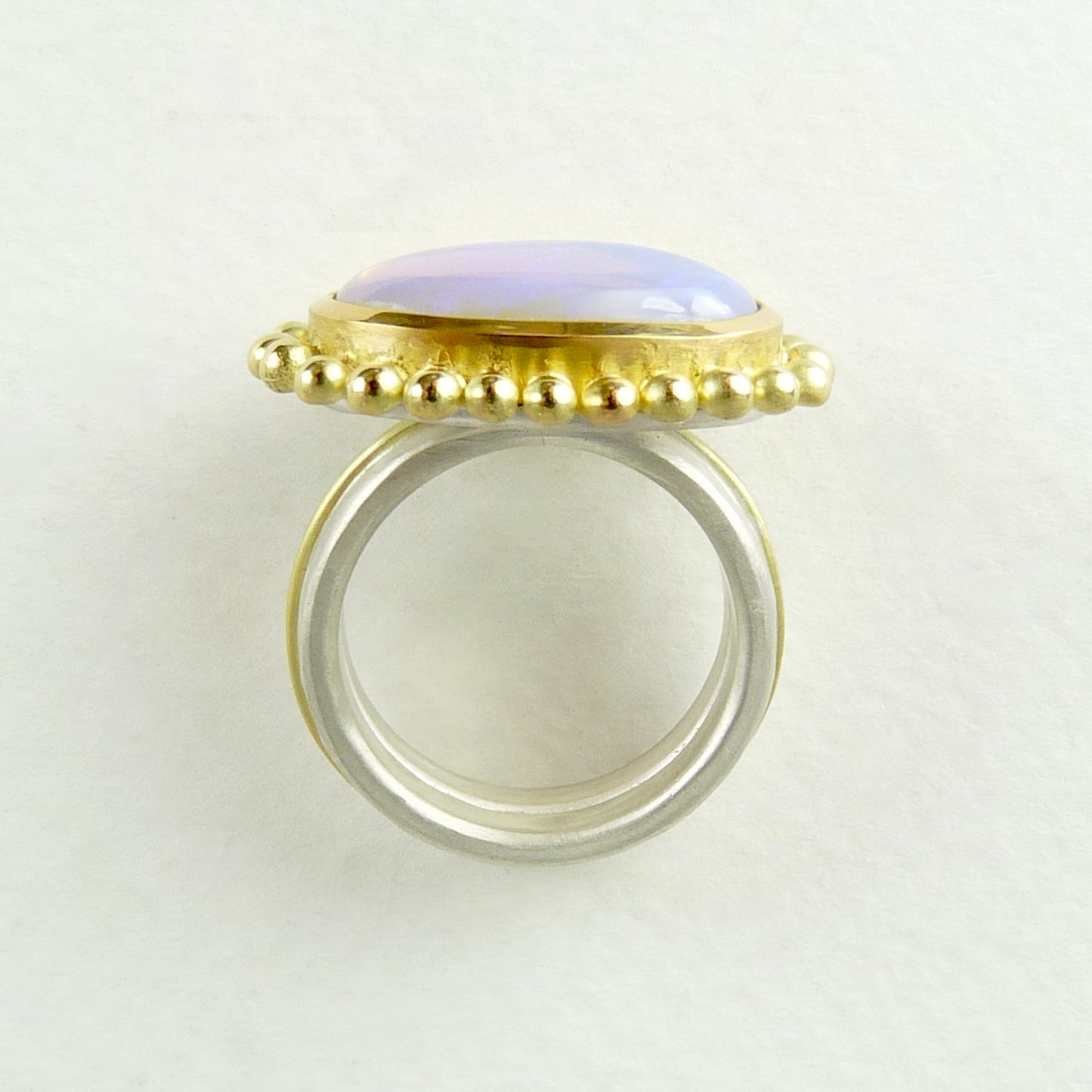 Opal 18ct gold handmade ring 