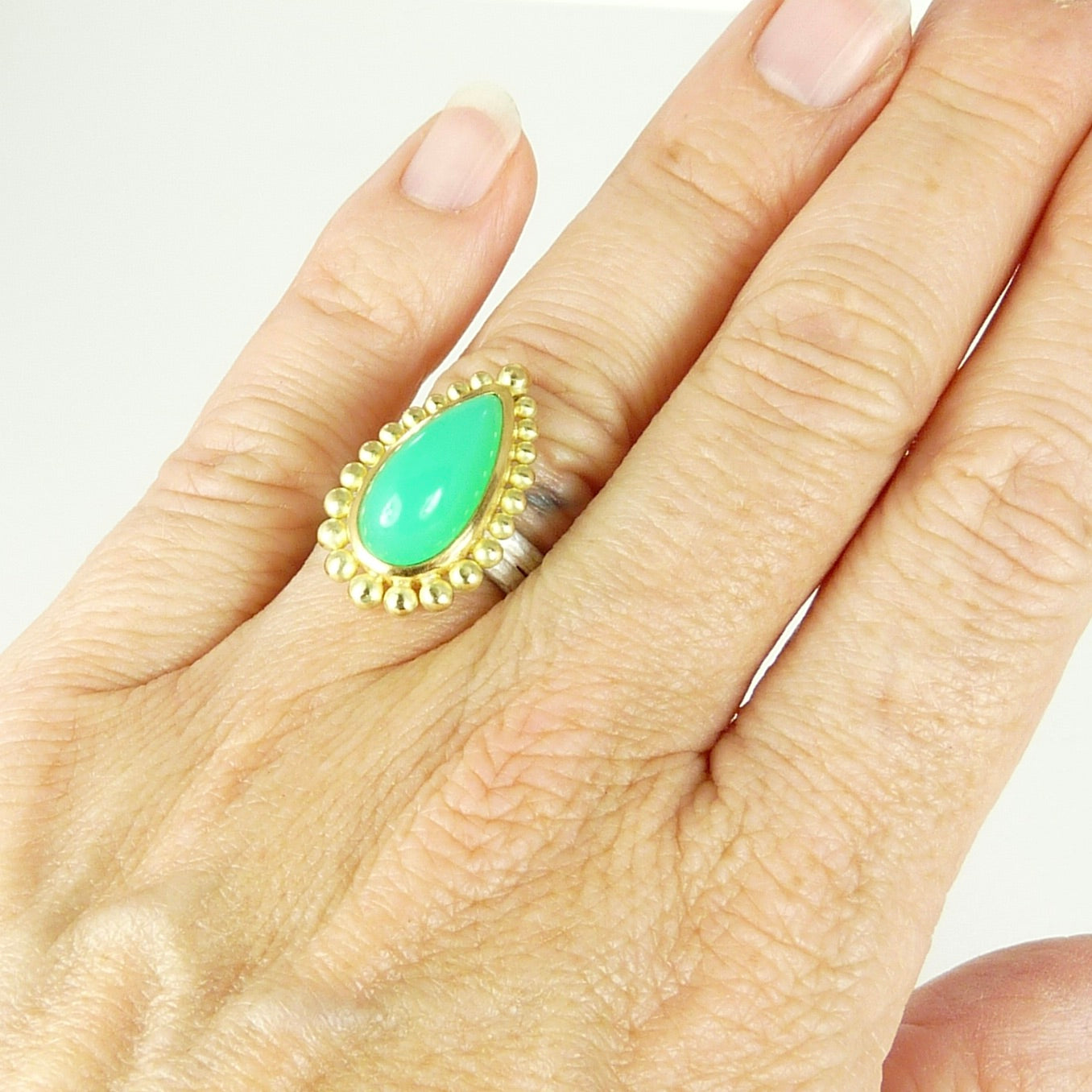 Chrysoprase Courtesan Ring