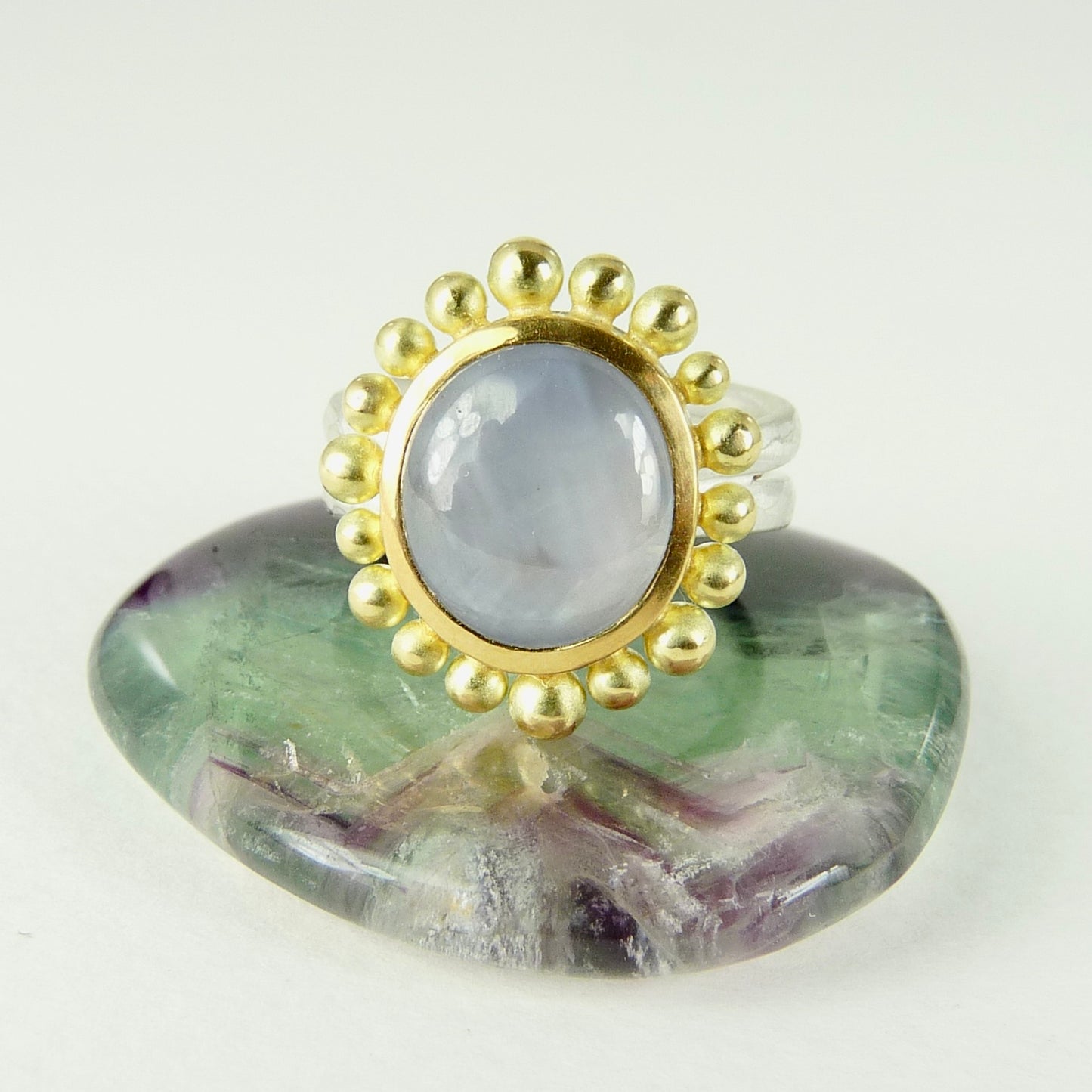 Super Star Sapphire Courtesan Ring