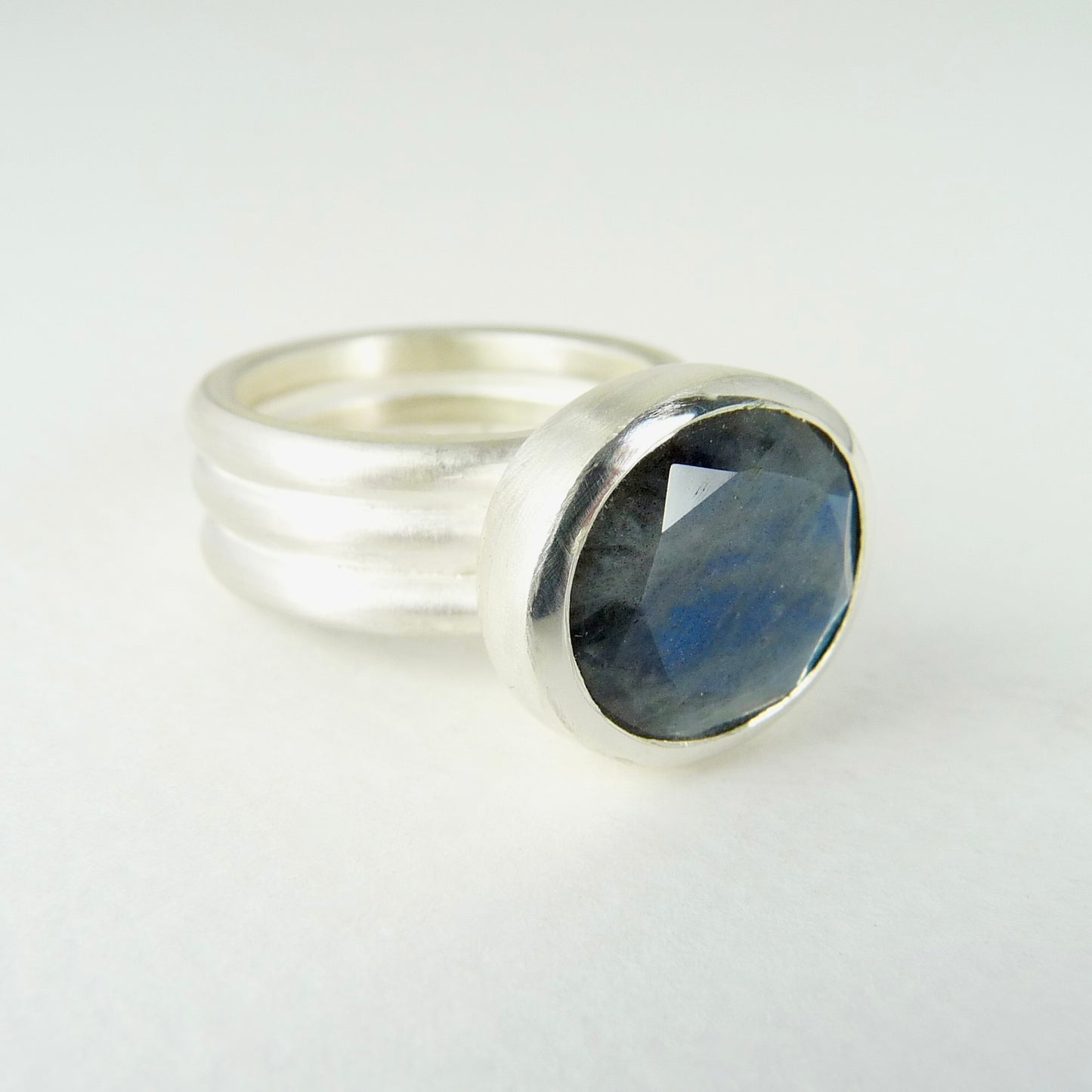 Large Labradorite Silver Ring