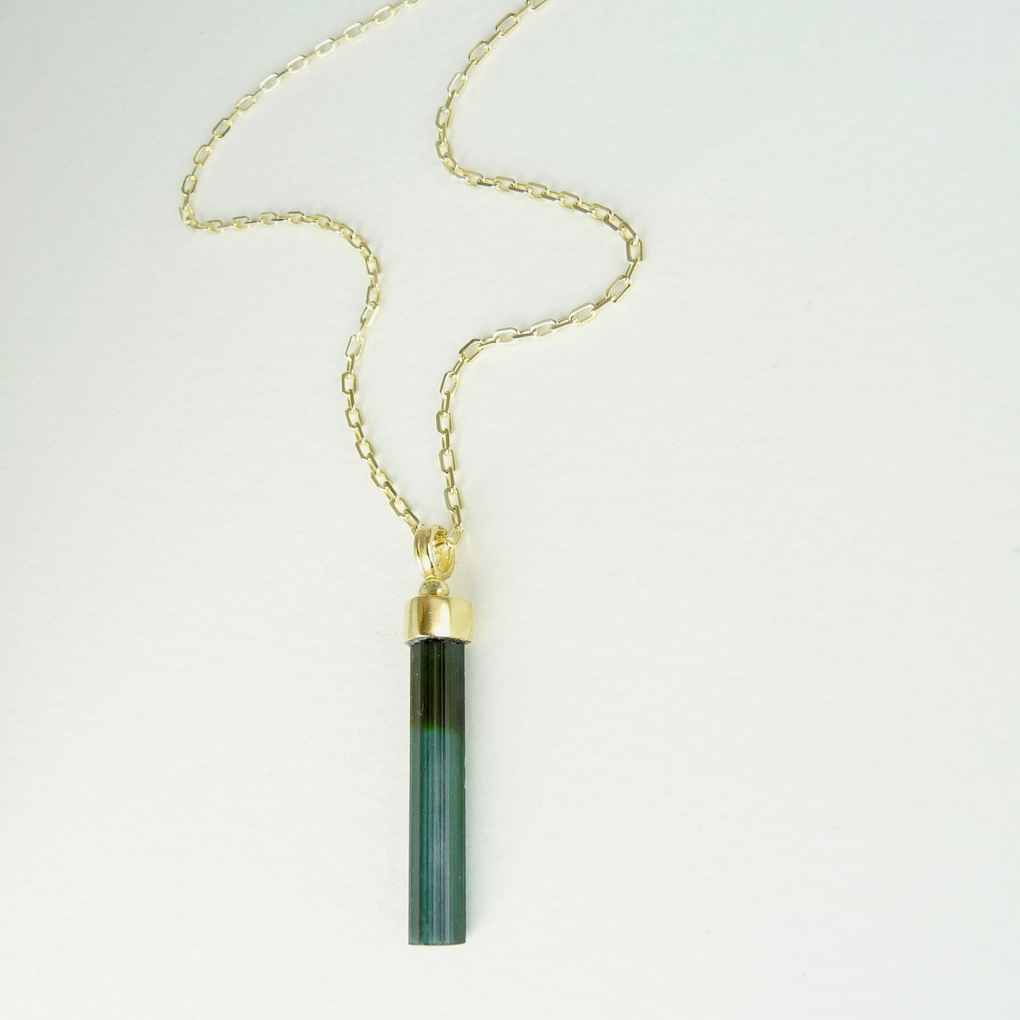 Medium Green/Blue Tourmaline Wand Set in 18ct Gold