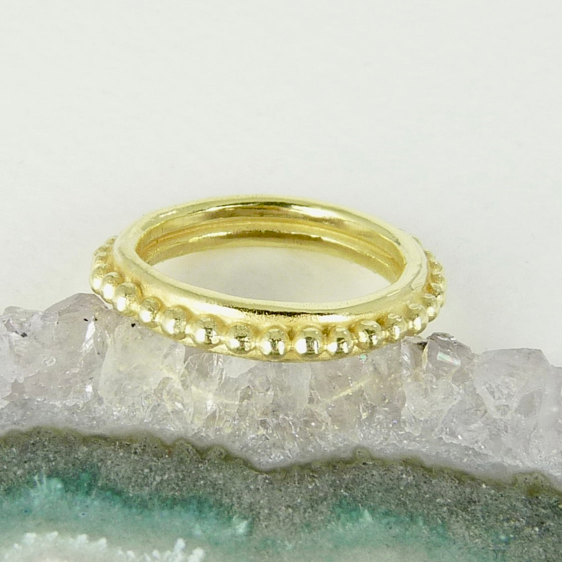 Solid 18ct Gold Abida Ring