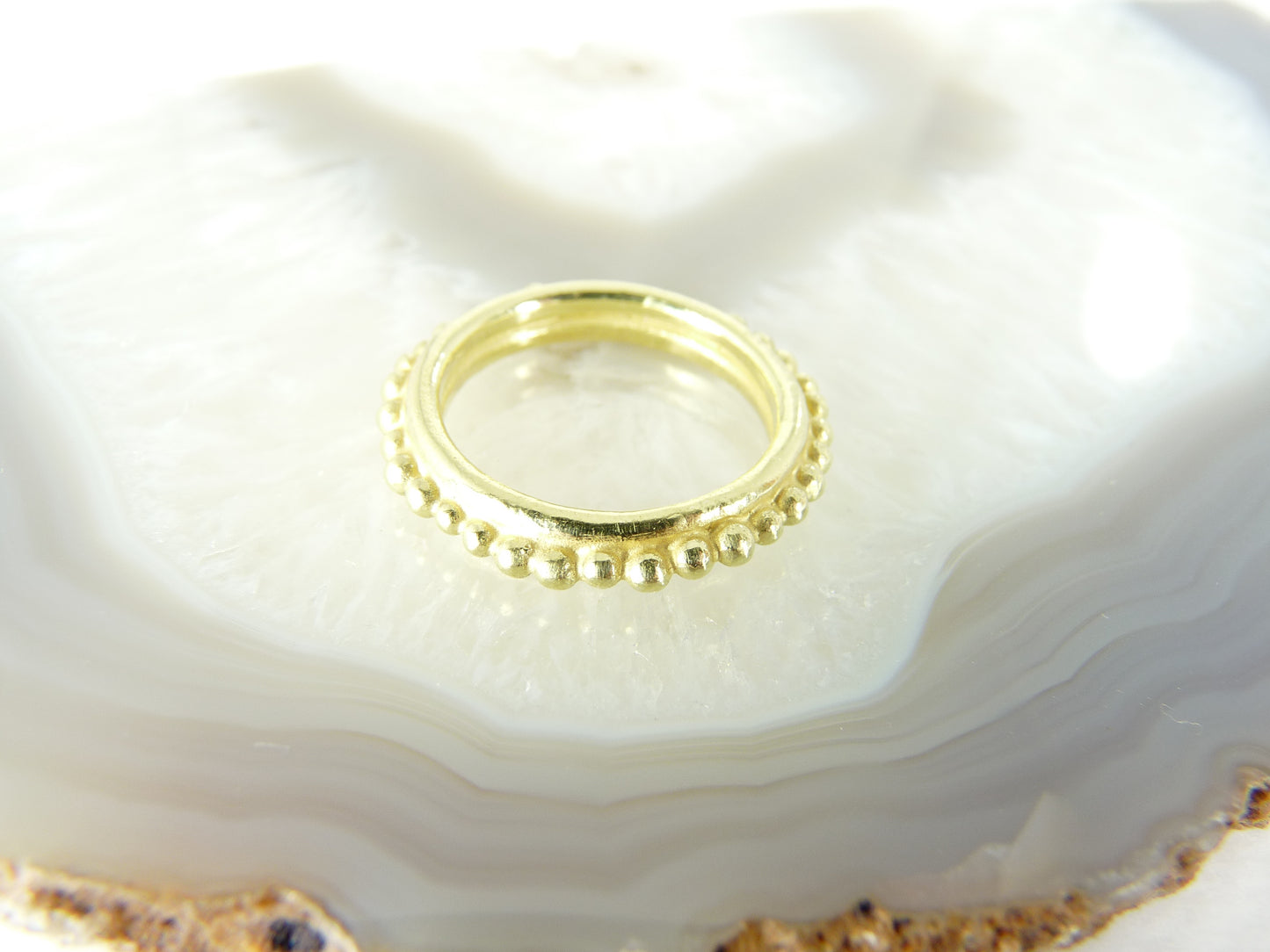 Solid 18ct Gold Abida Ring