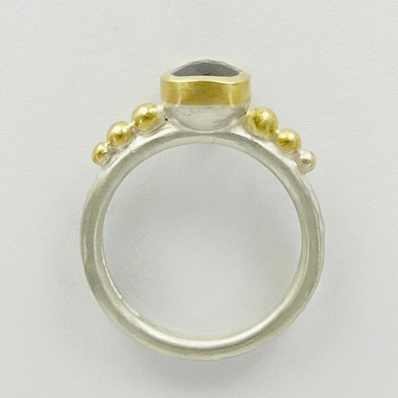 Black Diamond Granulation Ring