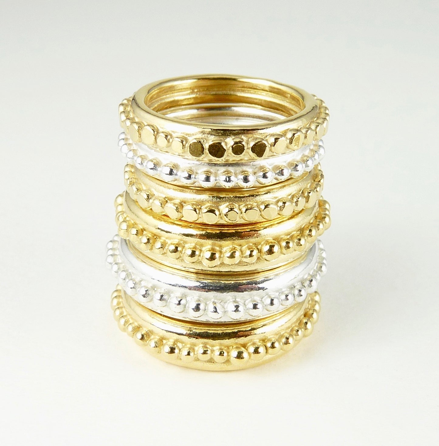 Abida Chunky Granulation Ring