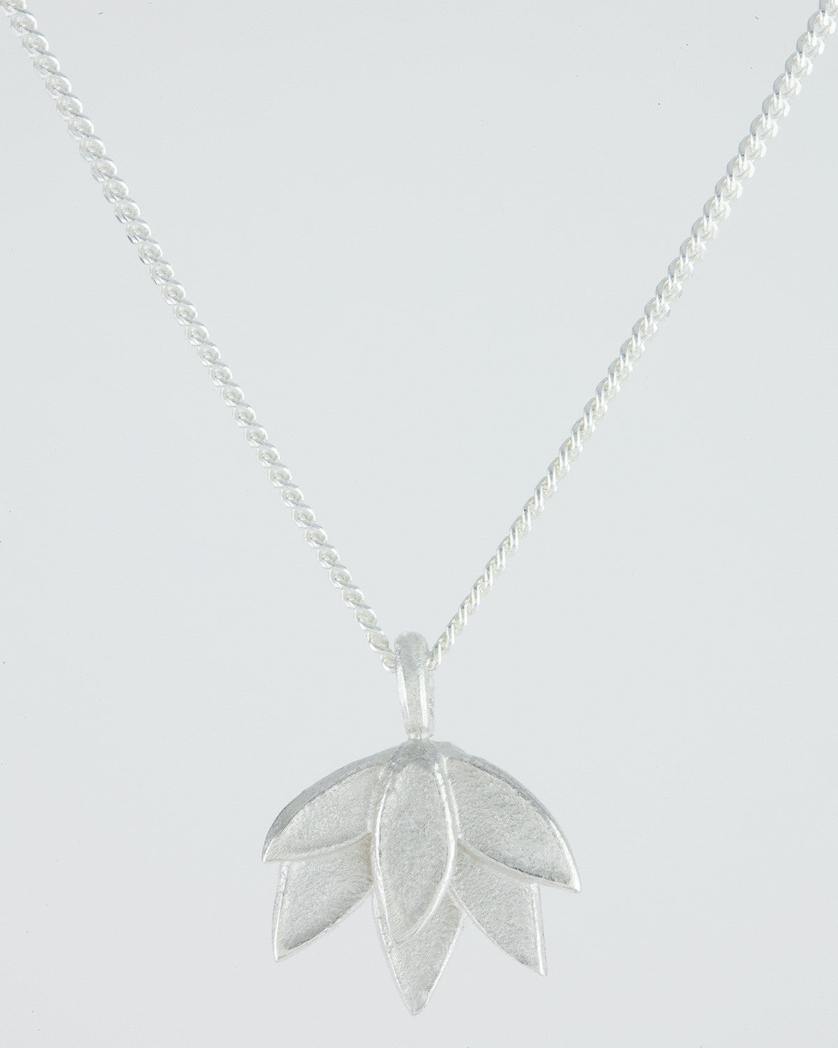 Silver Deepa Flower Pendant Necklace