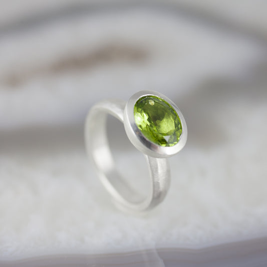 Oval Peridot Stone Set Ring