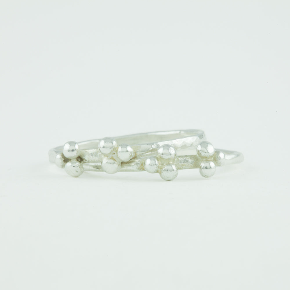 Nell Delicate granulation ring