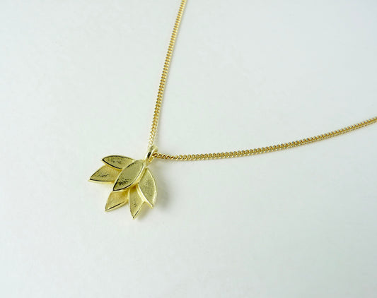 Solid 18ct Gold Deepa Necklace